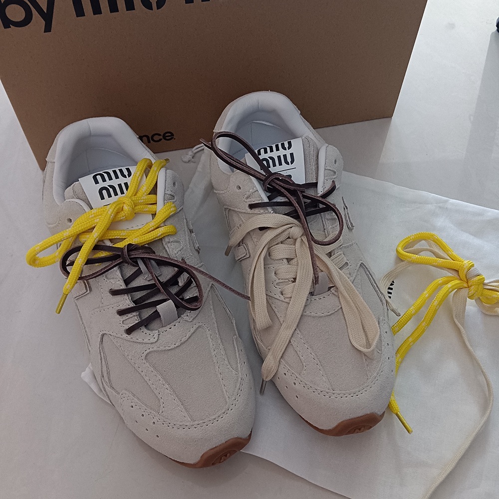 MiuMiu x New Balance NB530 Sneakers